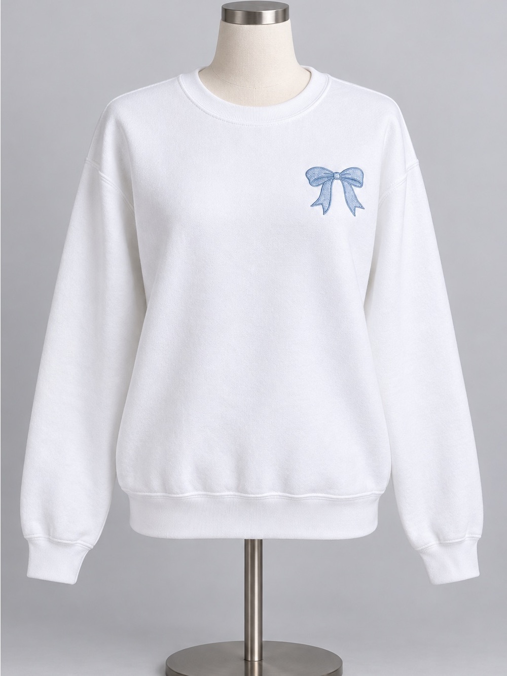 Gildan White Women’s Sweatshirt with Blue Bow Embroidery. Excellent Condition